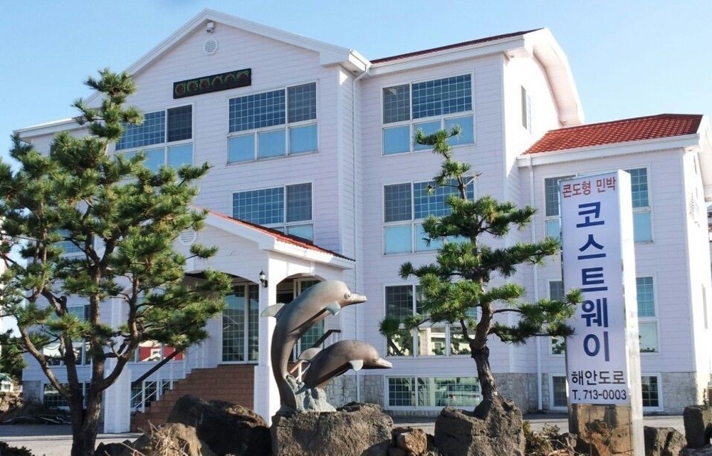 Coastway Pension Jeju Exterior foto